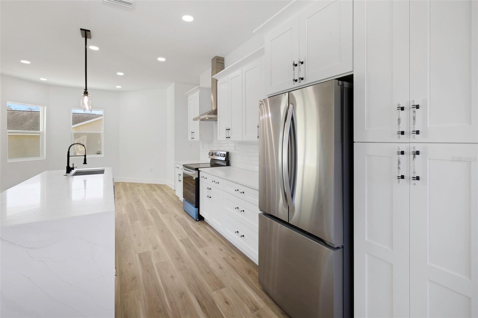 Image 22 of 79 For 18850 Green Park Road