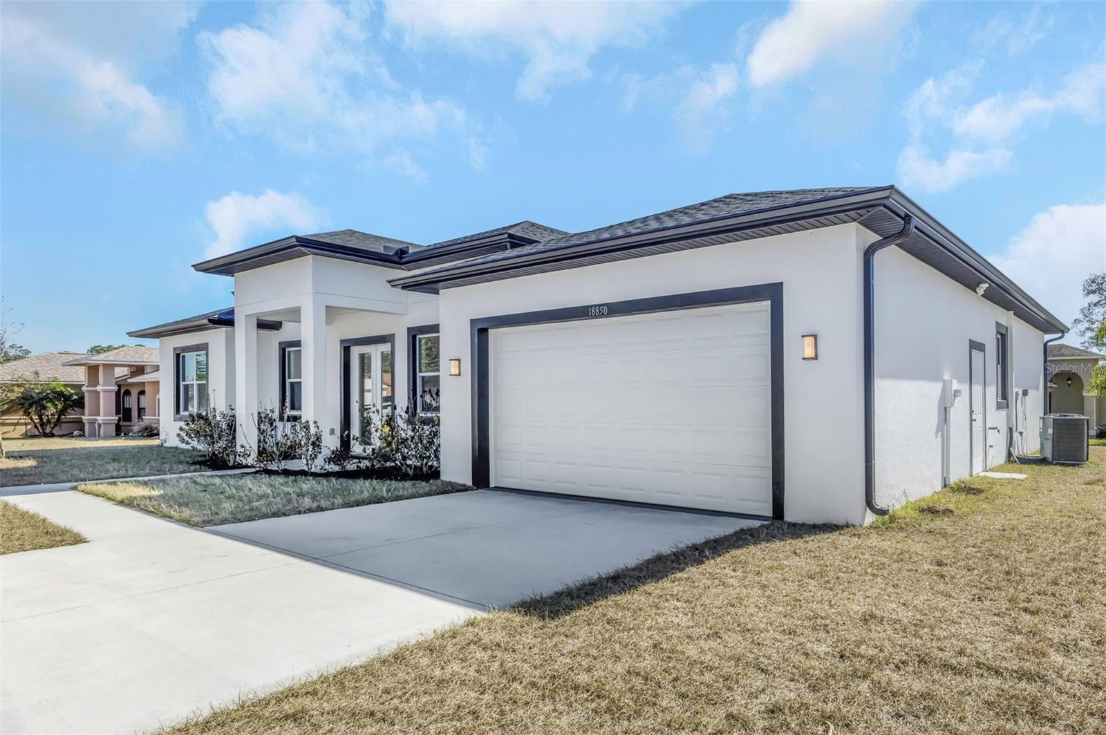 Image 3 of 79 For 18850 Green Park Road