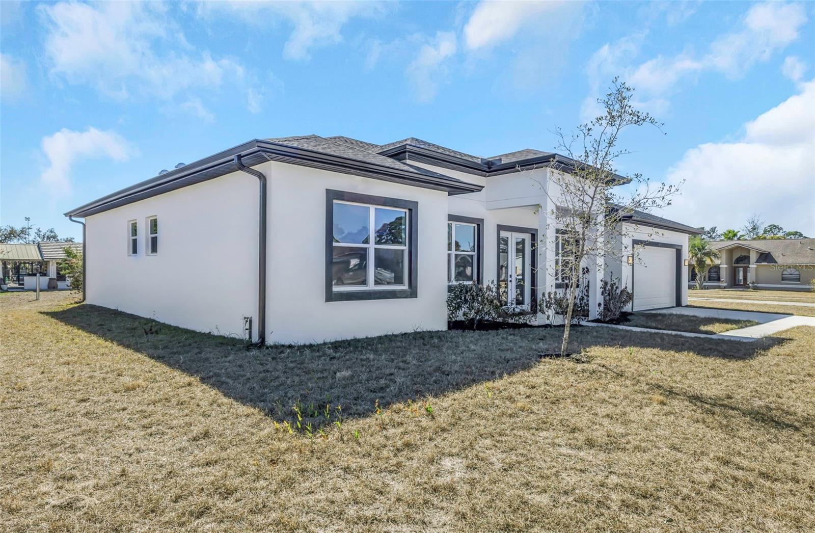 Image 4 of 79 For 18850 Green Park Road