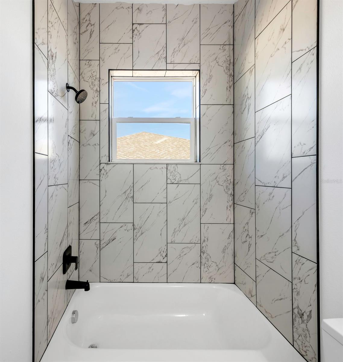 Image 40 of 79 For 18850 Green Park Road