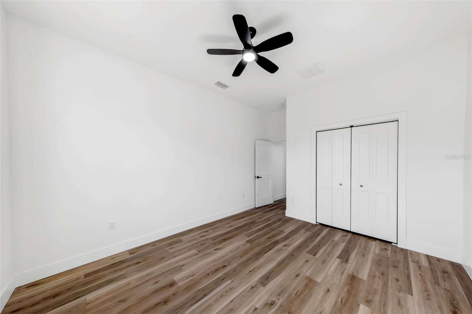 Image 46 of 79 For 18850 Green Park Road