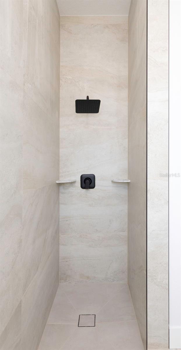 Image 50 of 79 For 18850 Green Park Road