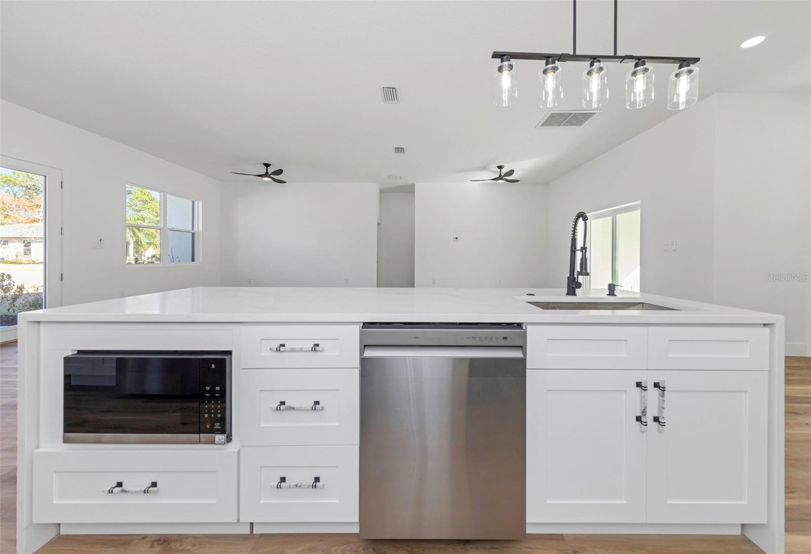 Image 51 of 79 For 18850 Green Park Road