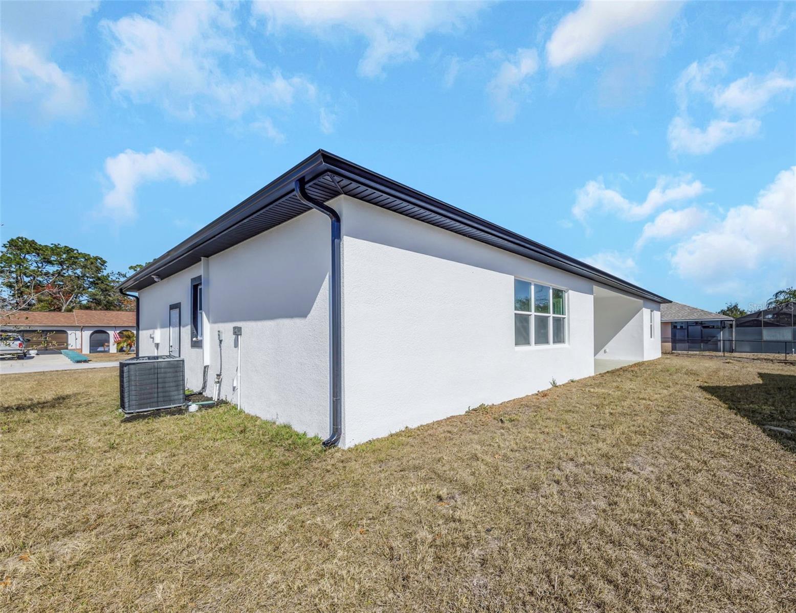 Image 9 of 79 For 18850 Green Park Road