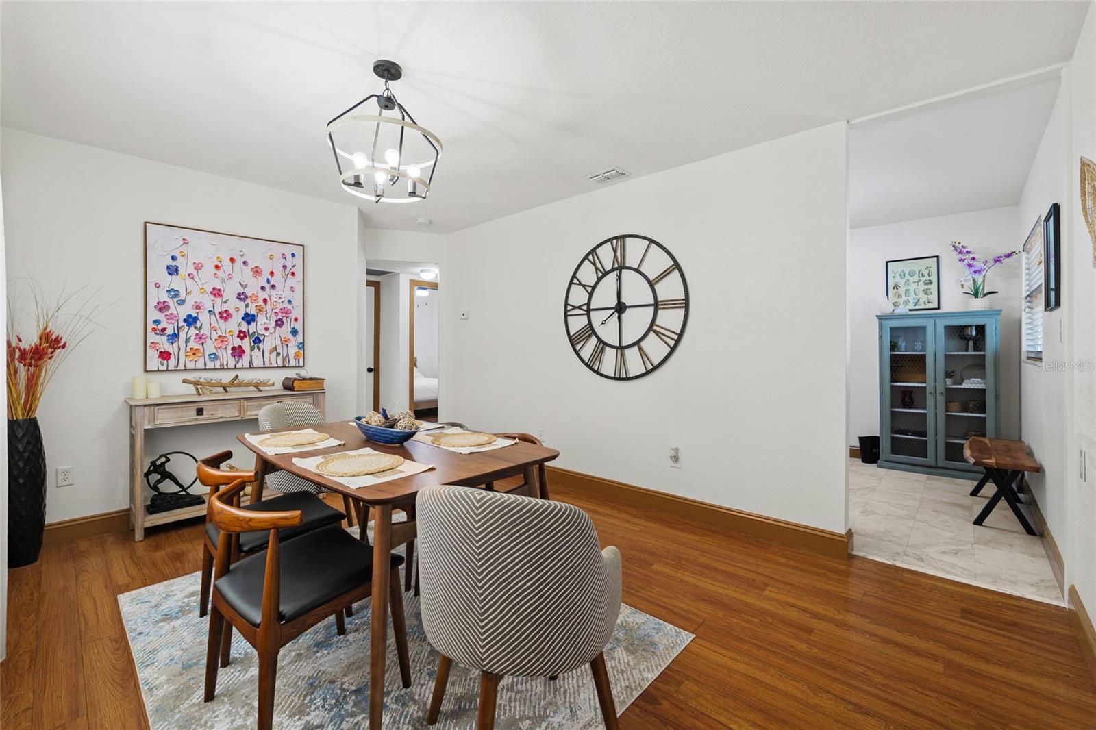 Image 15 of 51 For 1513 Meadowbrook Avenue