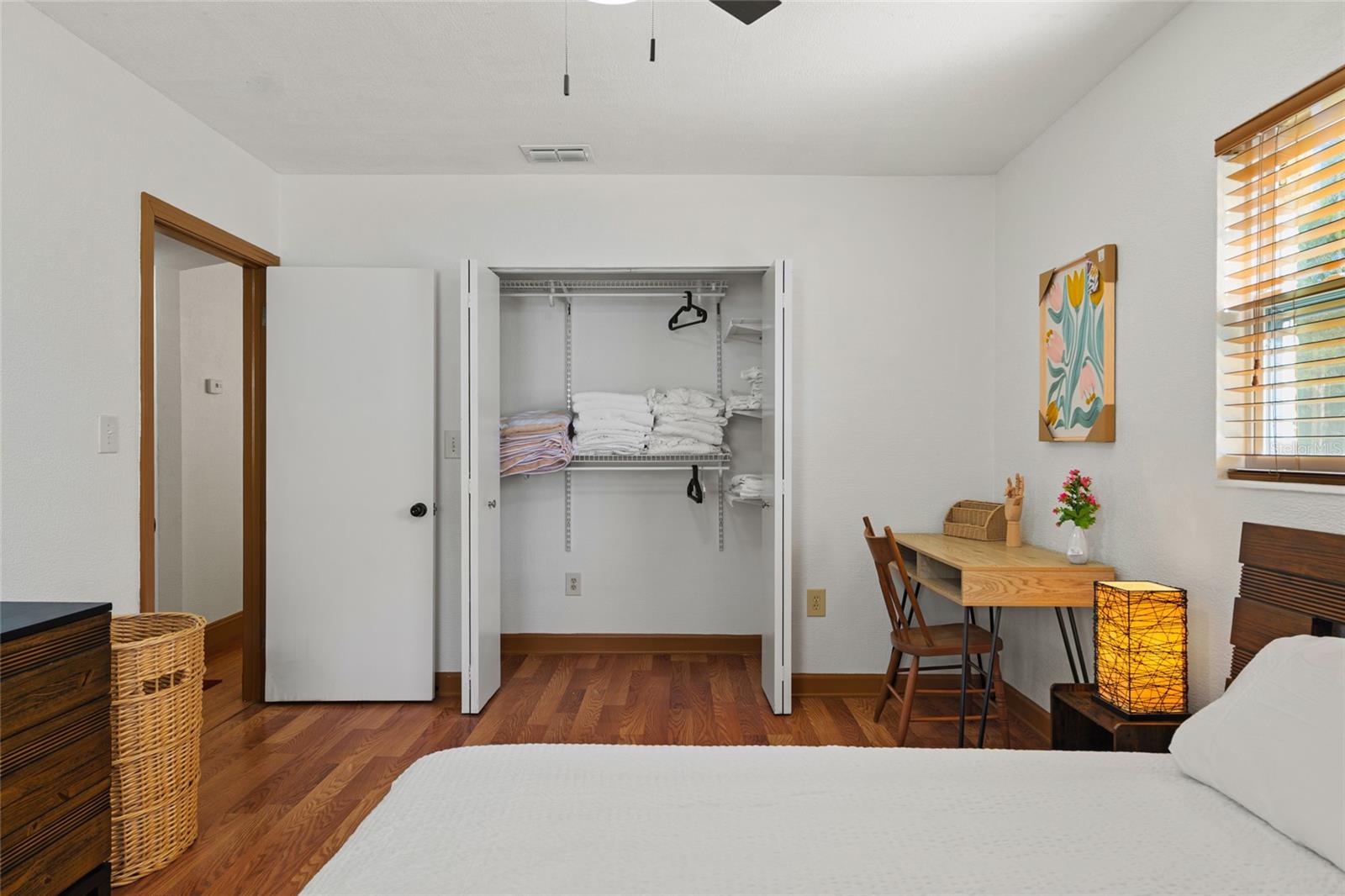 Image 20 of 51 For 1513 Meadowbrook Avenue