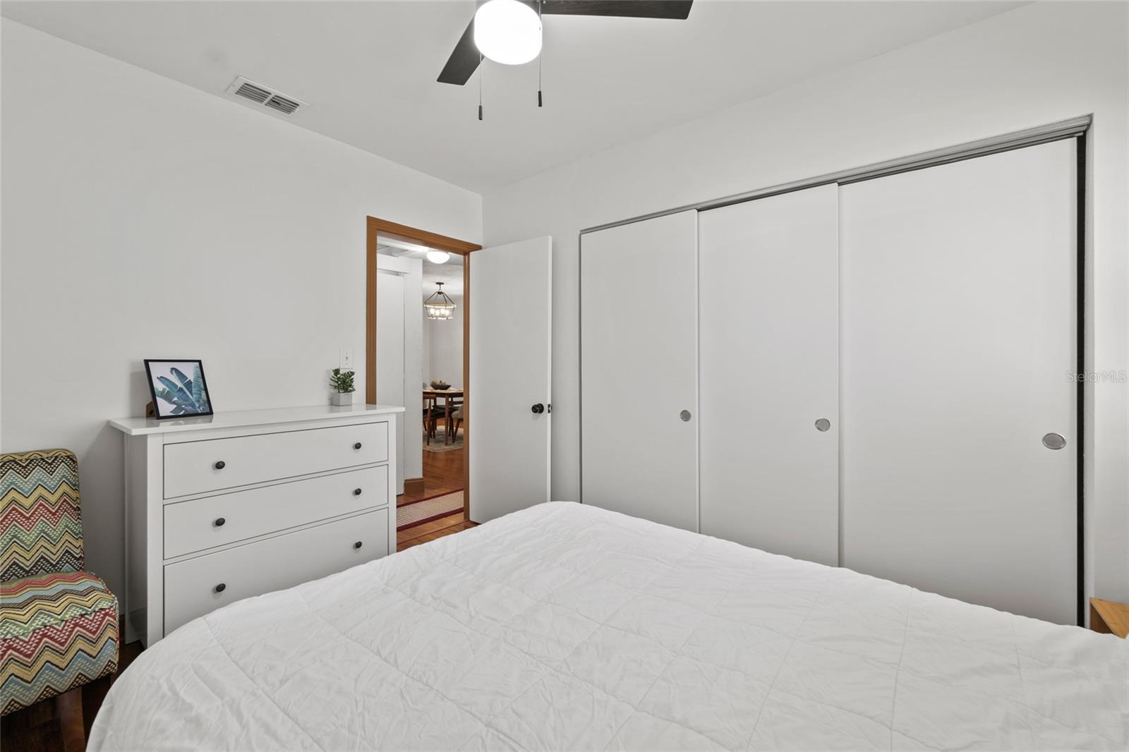 Image 25 of 51 For 1513 Meadowbrook Avenue