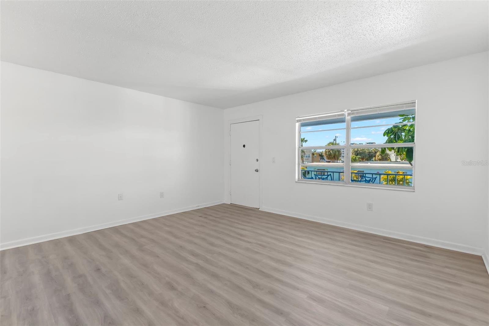 Image 10 of 36 For 11025 2nd Street E 8