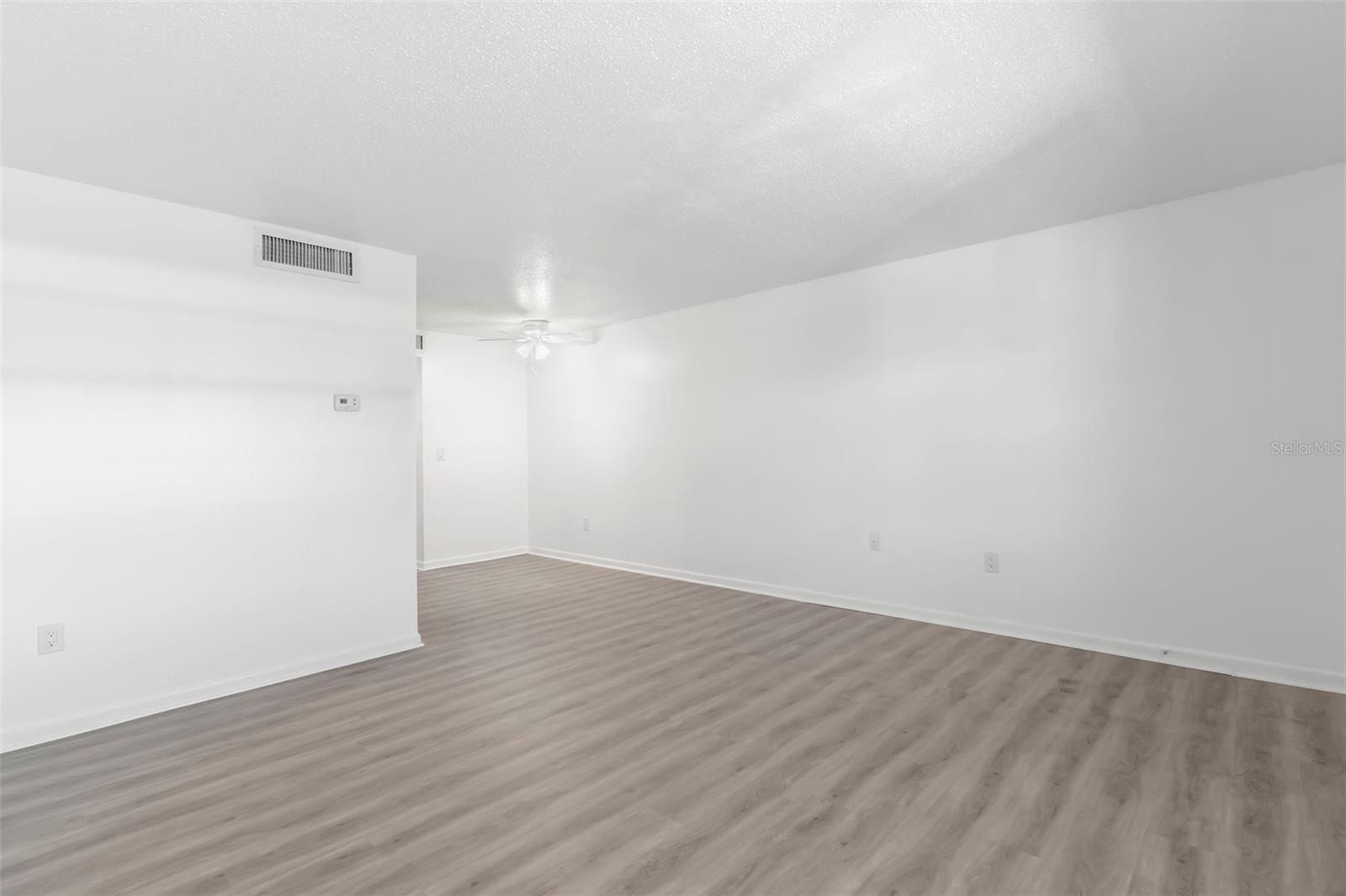 Image 9 of 36 For 11025 2nd Street E 8