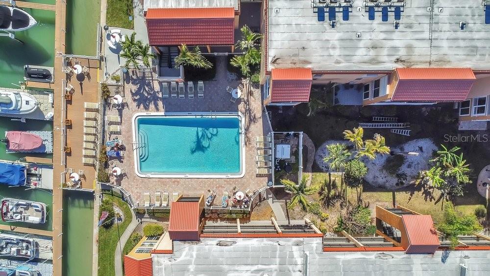 Image 25 of 56 For 8911 Blind Pass Road 101