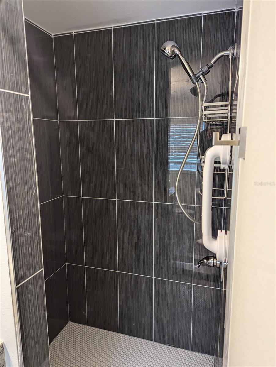 Image 12 of 25 For 1012 Adalee Street