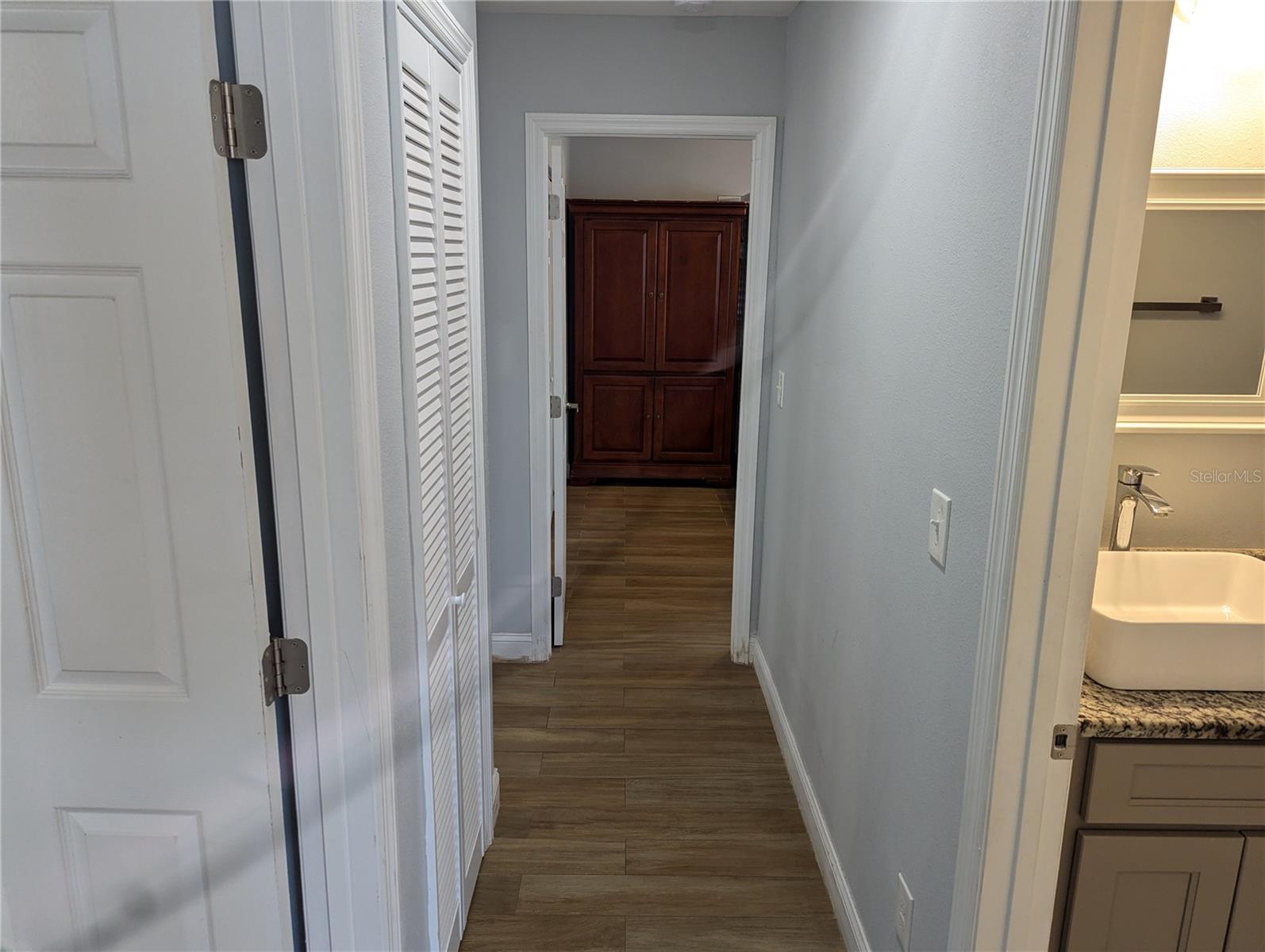 Image 20 of 25 For 1012 Adalee Street