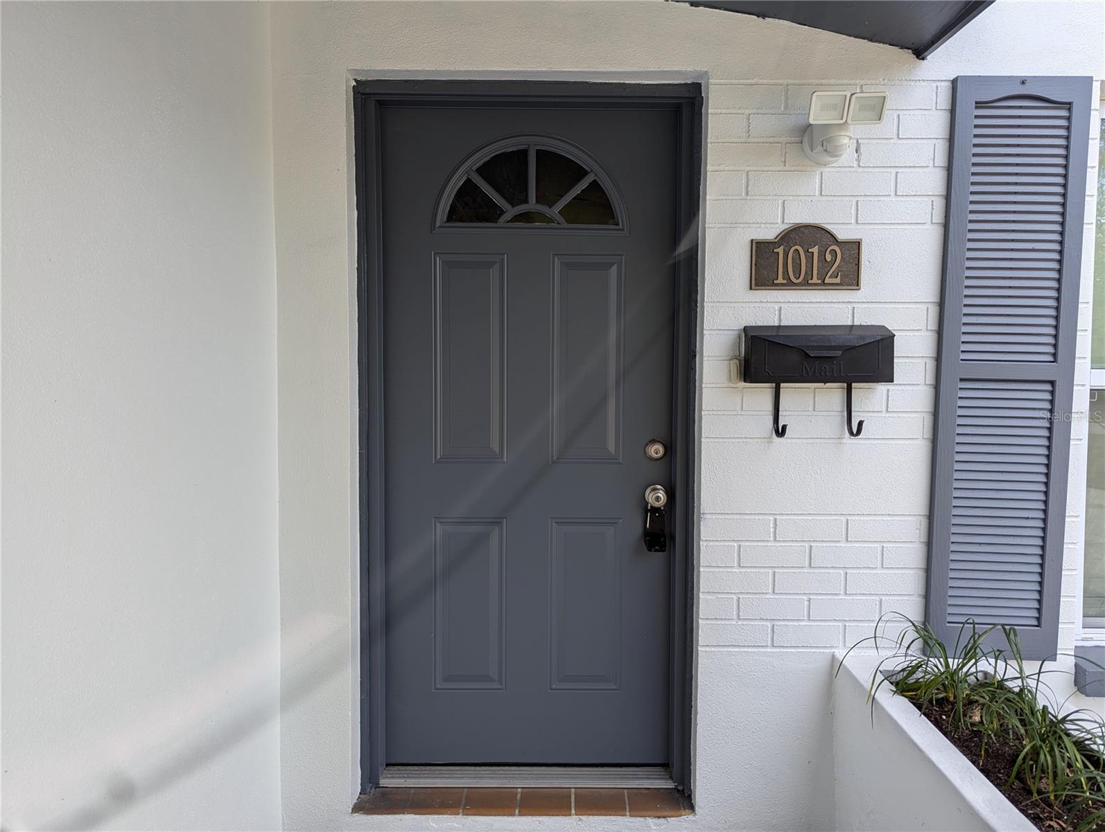 Image 4 of 25 For 1012 Adalee Street