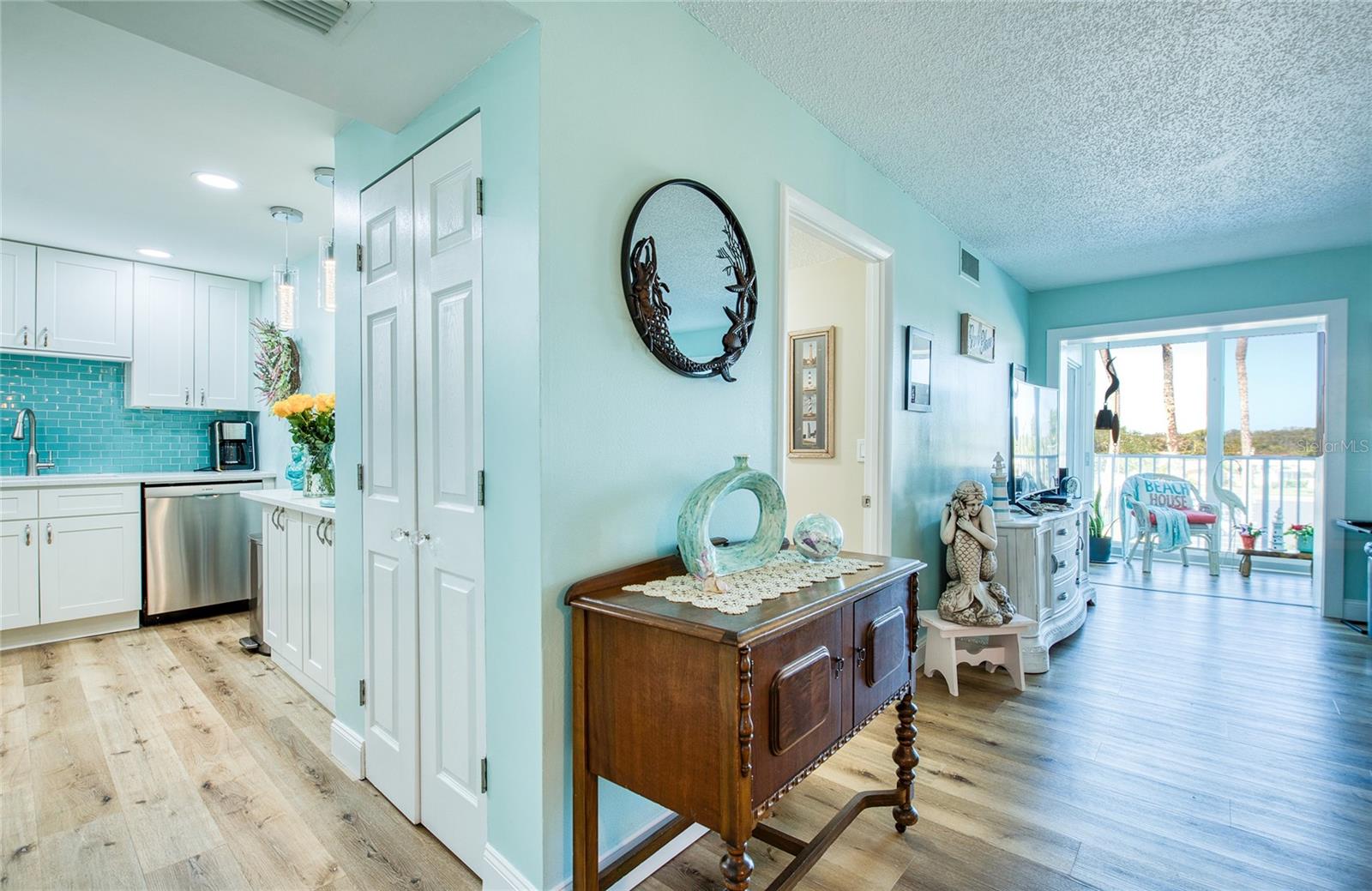 Image 11 of 65 For 10216 Regal Drive 310