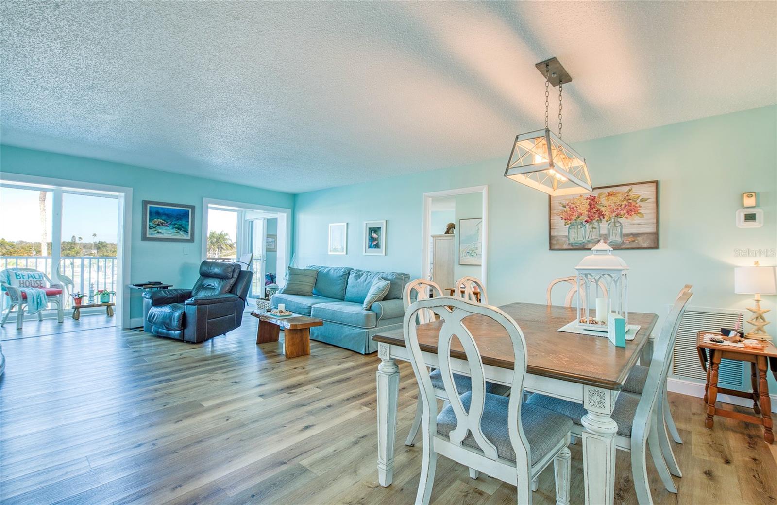 Image 7 of 65 For 10216 Regal Drive 310