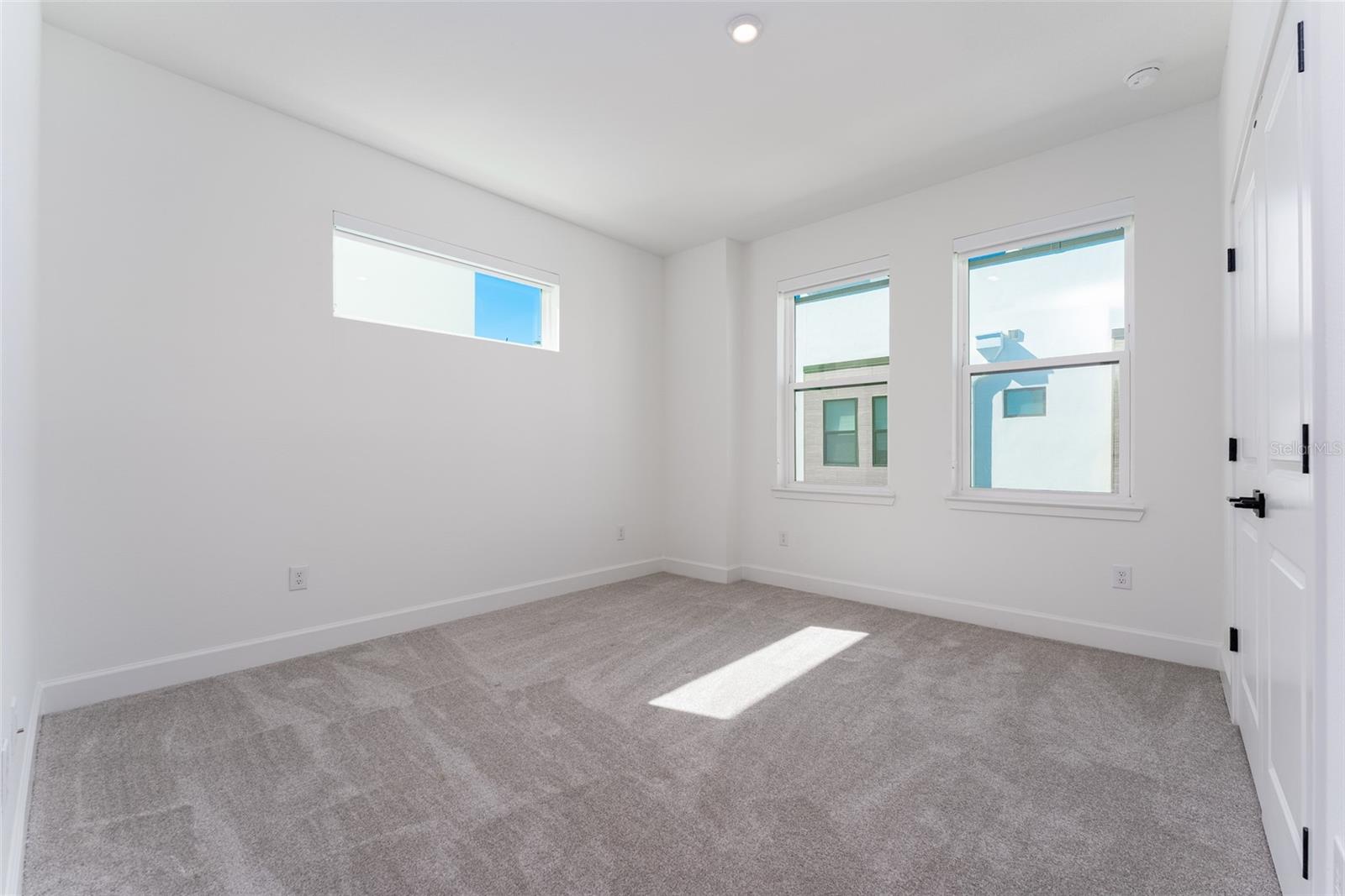 Image 19 of 36 For 2506 Cleveland Street 5