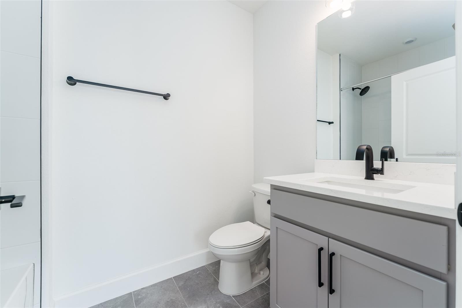 Image 25 of 36 For 2506 Cleveland Street 5