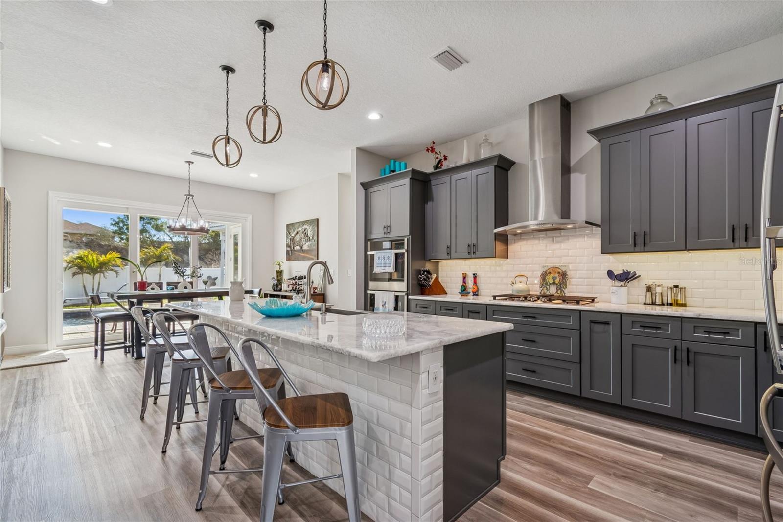 Image 25 of 97 For 1516 Grandview Drive