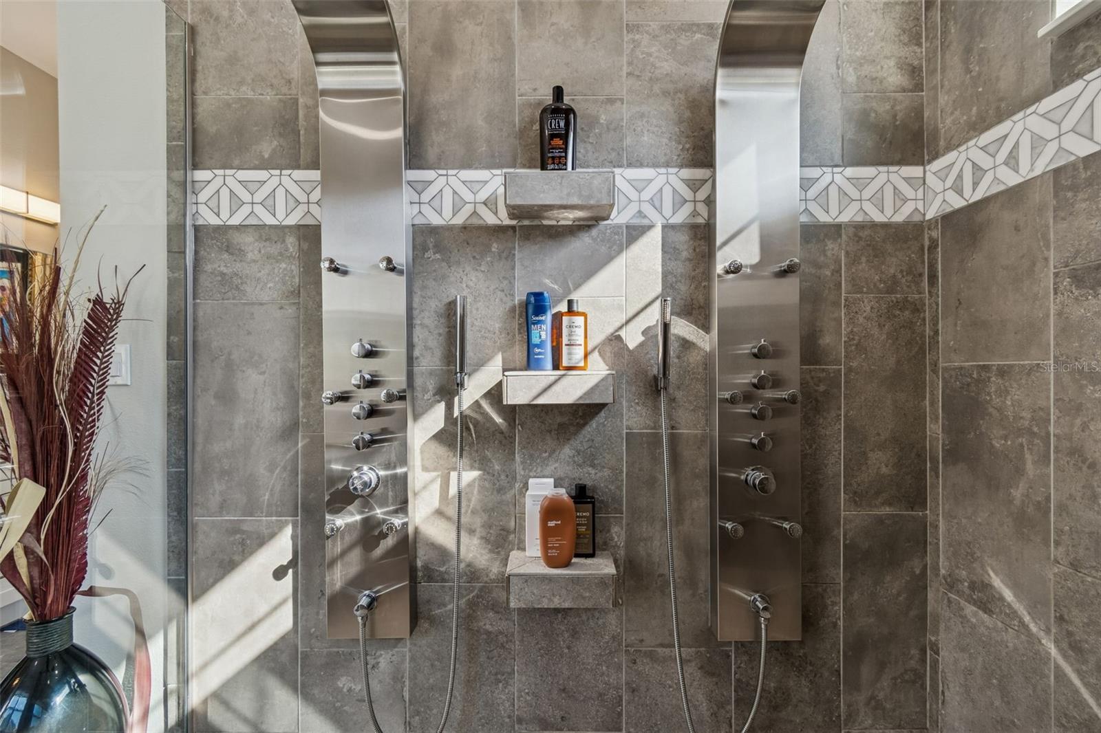 Image 48 of 97 For 1516 Grandview Drive