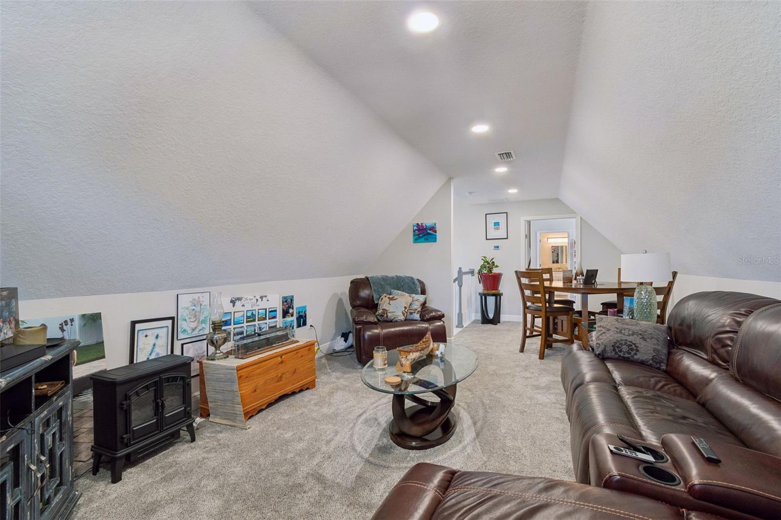 Image 67 of 97 For 1516 Grandview Drive