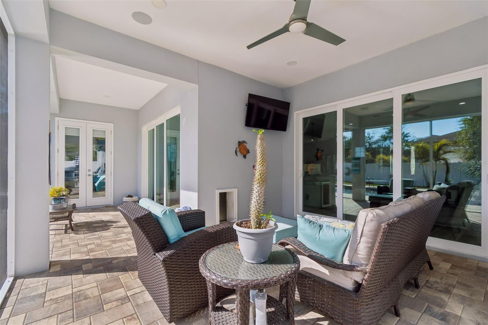 Image 72 of 97 For 1516 Grandview Drive