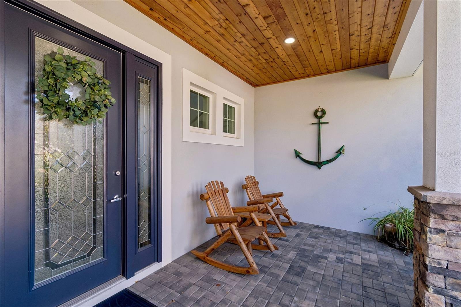 Image 9 of 97 For 1516 Grandview Drive