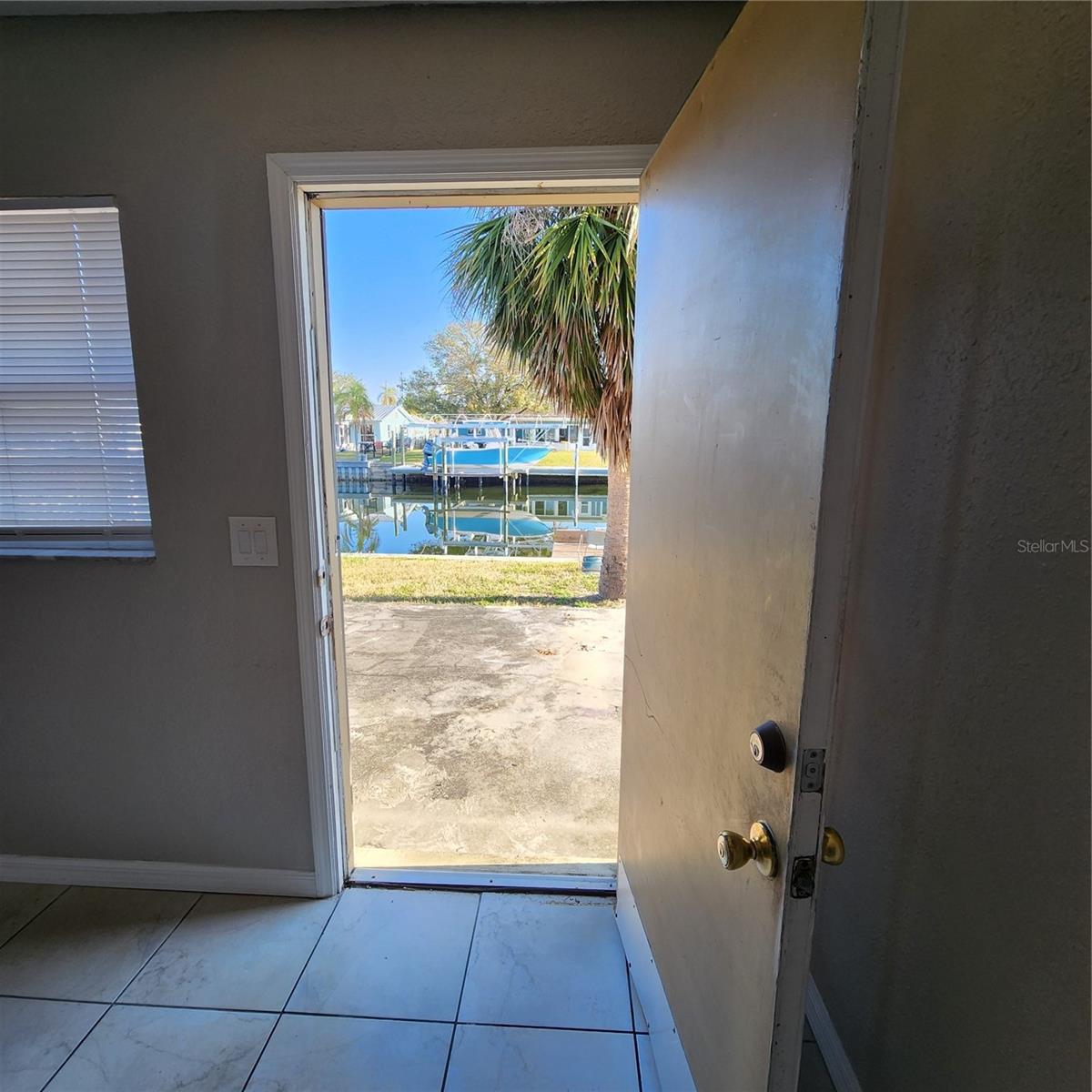 Listing photo id 12 for 1037 Apollo Beach Boulevard D