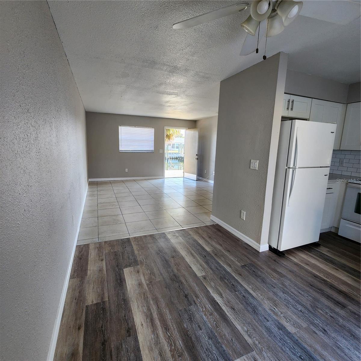 Listing photo id 14 for 1037 Apollo Beach Boulevard D