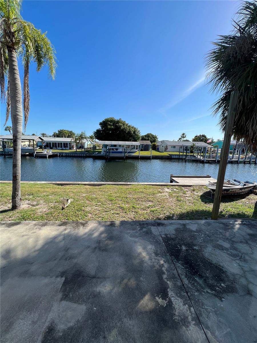 Listing photo id 19 for 1037 Apollo Beach Boulevard D