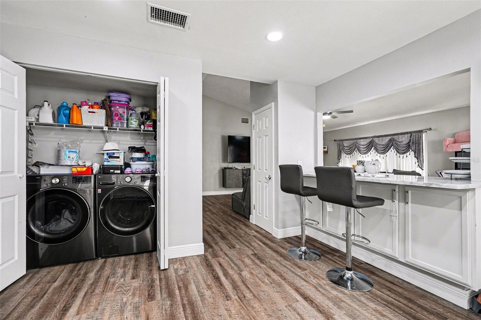 Image 14 of 30 For 1710 Tallowtree Circle