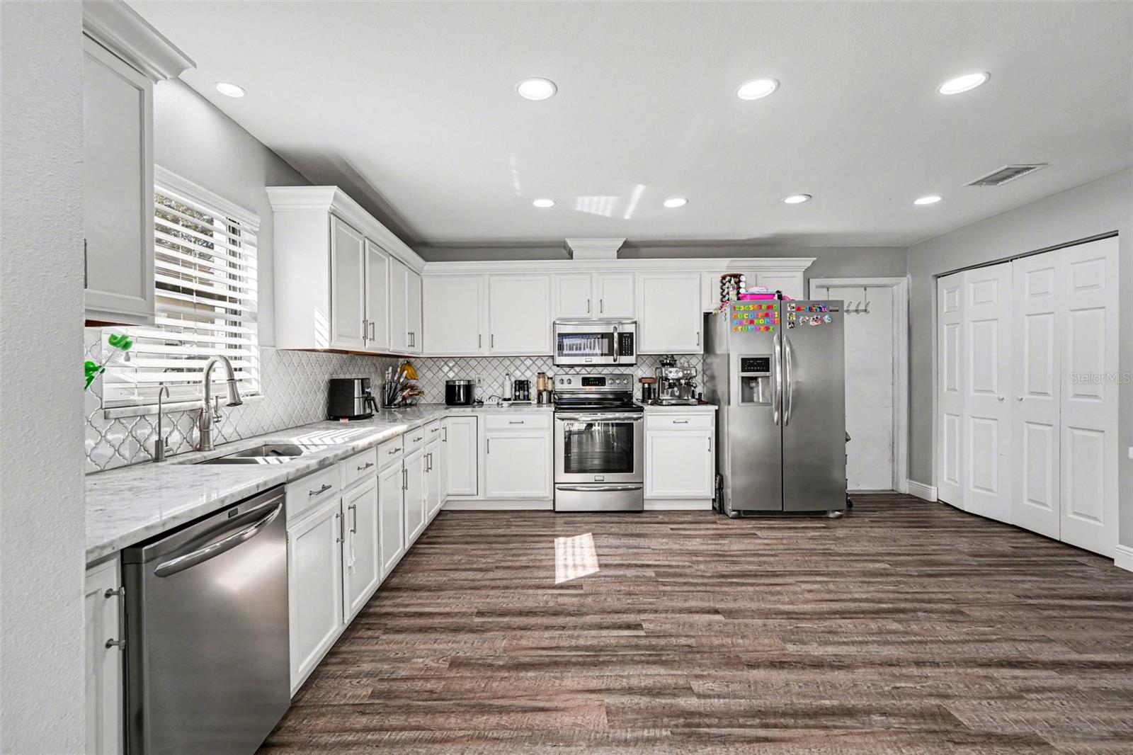 Image 17 of 30 For 1710 Tallowtree Circle