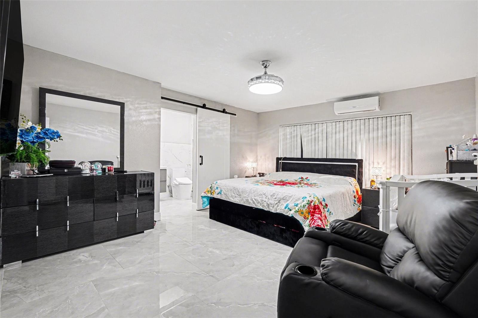 Image 21 of 30 For 1710 Tallowtree Circle