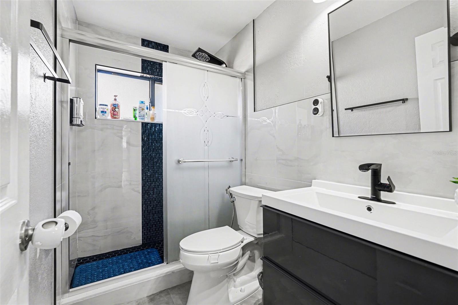 Image 23 of 30 For 1710 Tallowtree Circle