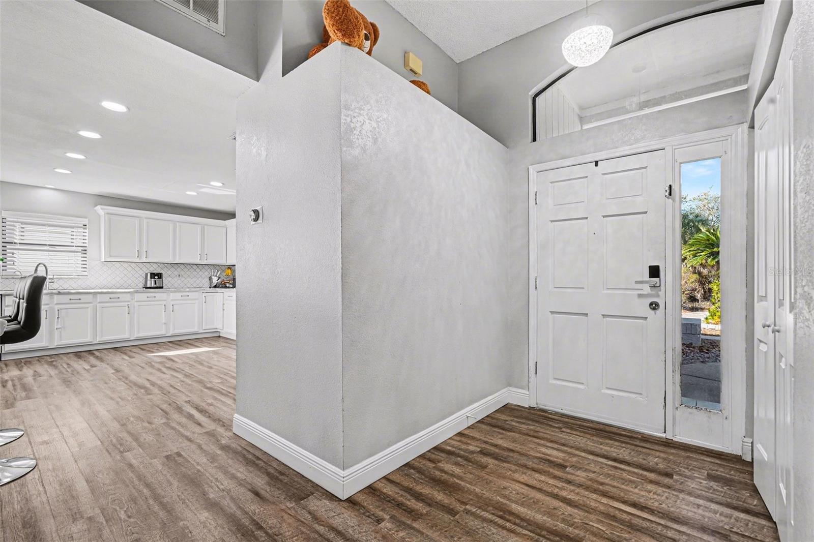 Image 6 of 30 For 1710 Tallowtree Circle