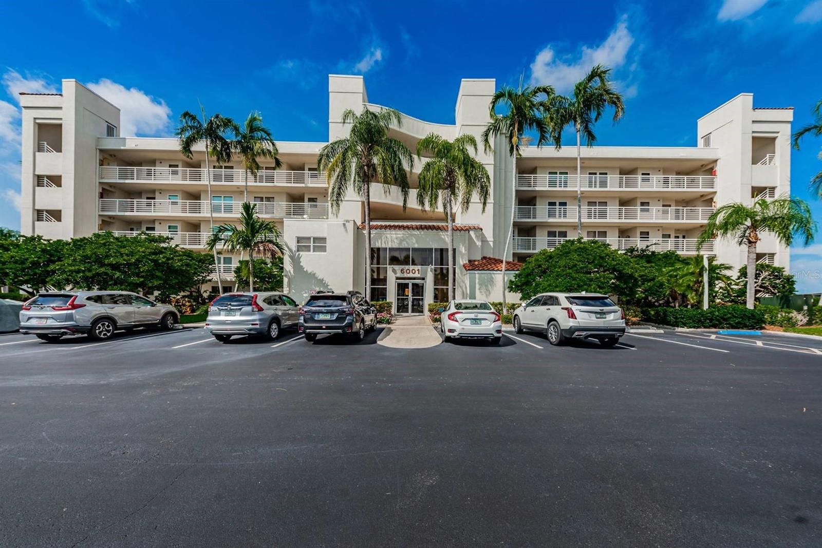 Image 2 of 26 For 6001 Bahia Del Mar Circle 527