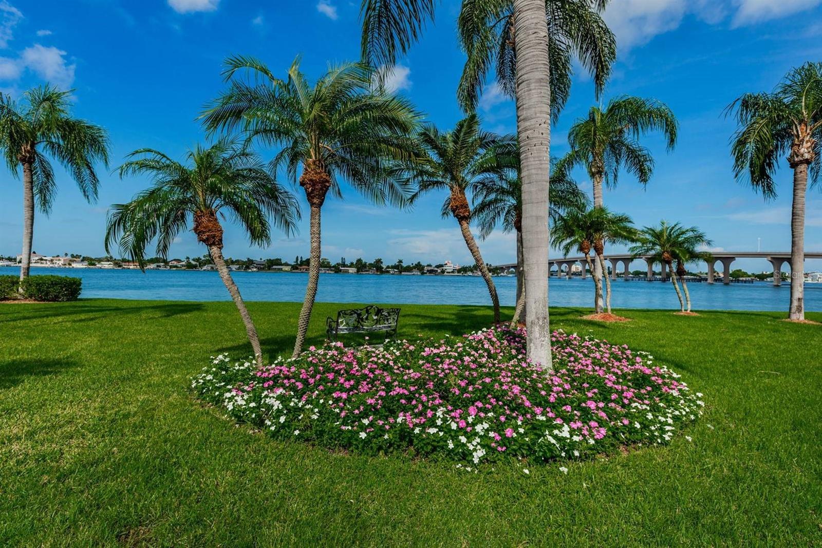 Image 25 of 26 For 6001 Bahia Del Mar Circle 527