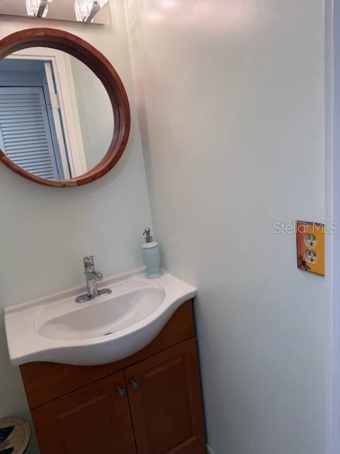 Image 13 of 41 For 1051 79th Avenue N 202