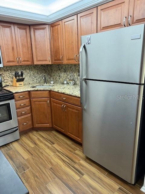 Image 20 of 41 For 1051 79th Avenue N 202