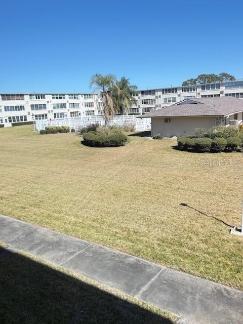 Image 32 of 41 For 1051 79th Avenue N 202