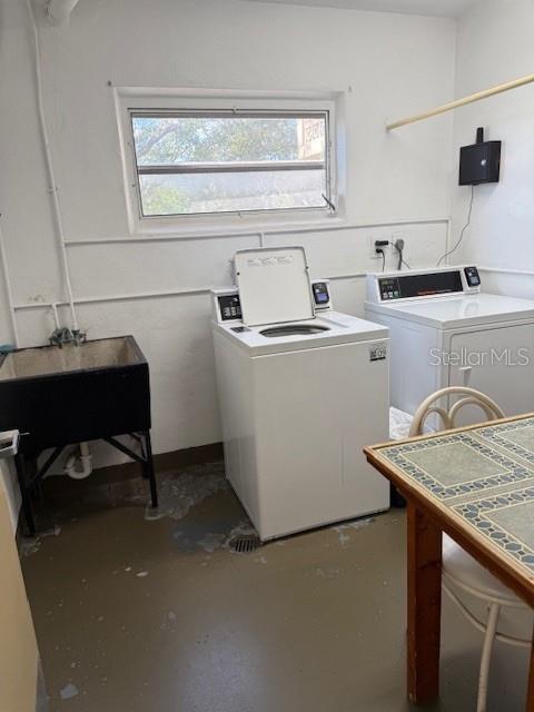 Image 37 of 41 For 1051 79th Avenue N 202