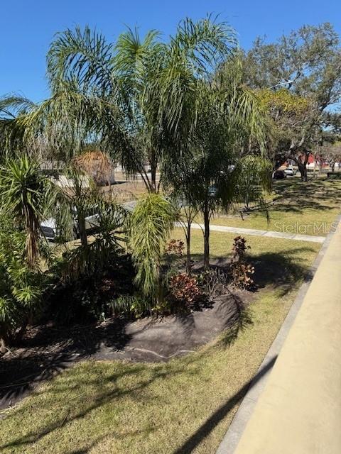 Image 5 of 41 For 1051 79th Avenue N 202