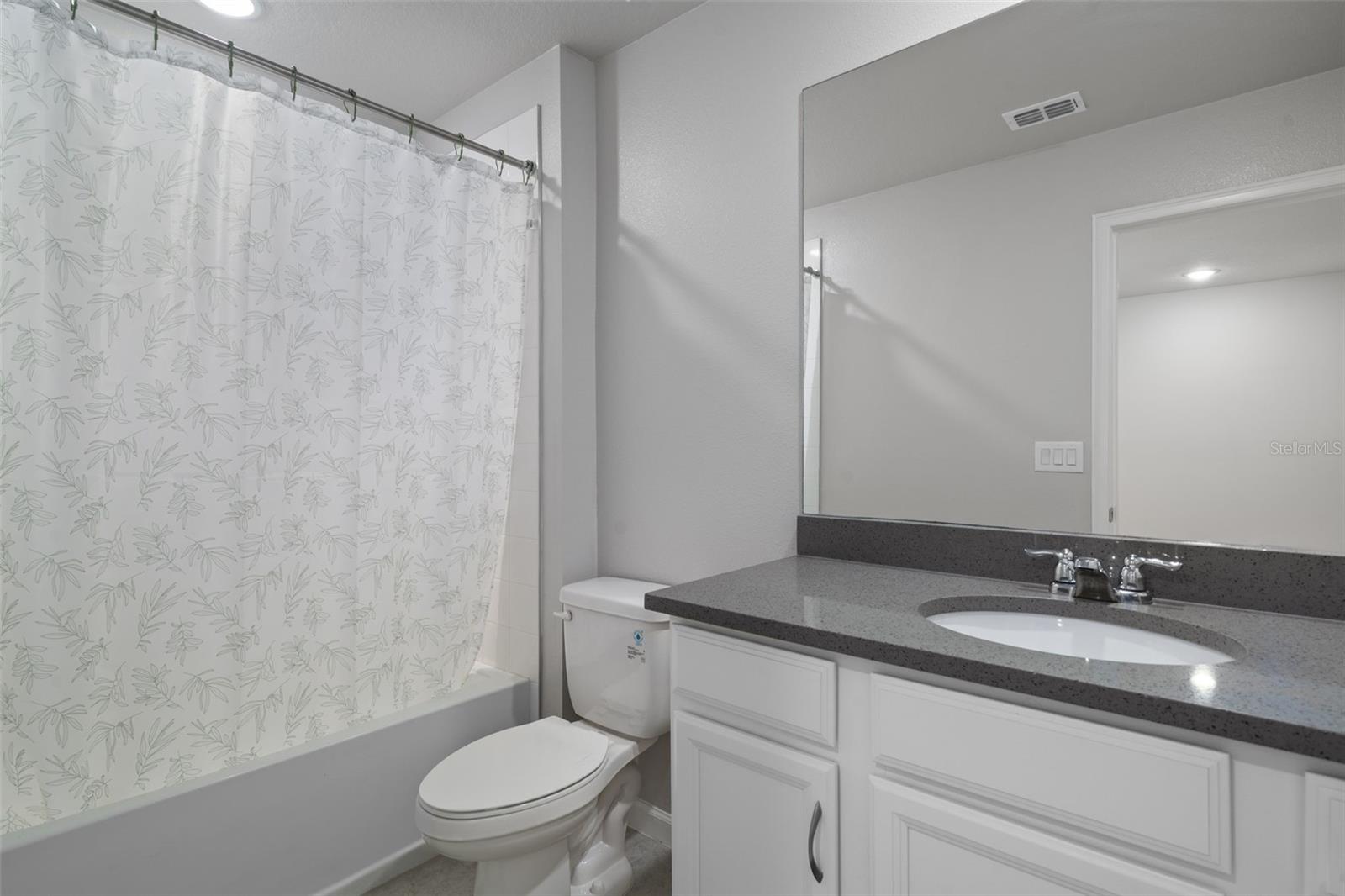 Image 24 of 41 For 8509 Primrose Willow Place