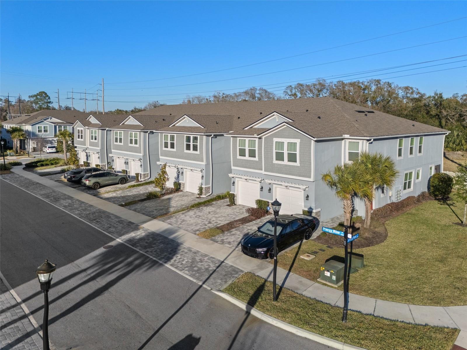 Image 3 of 41 For 8509 Primrose Willow Place