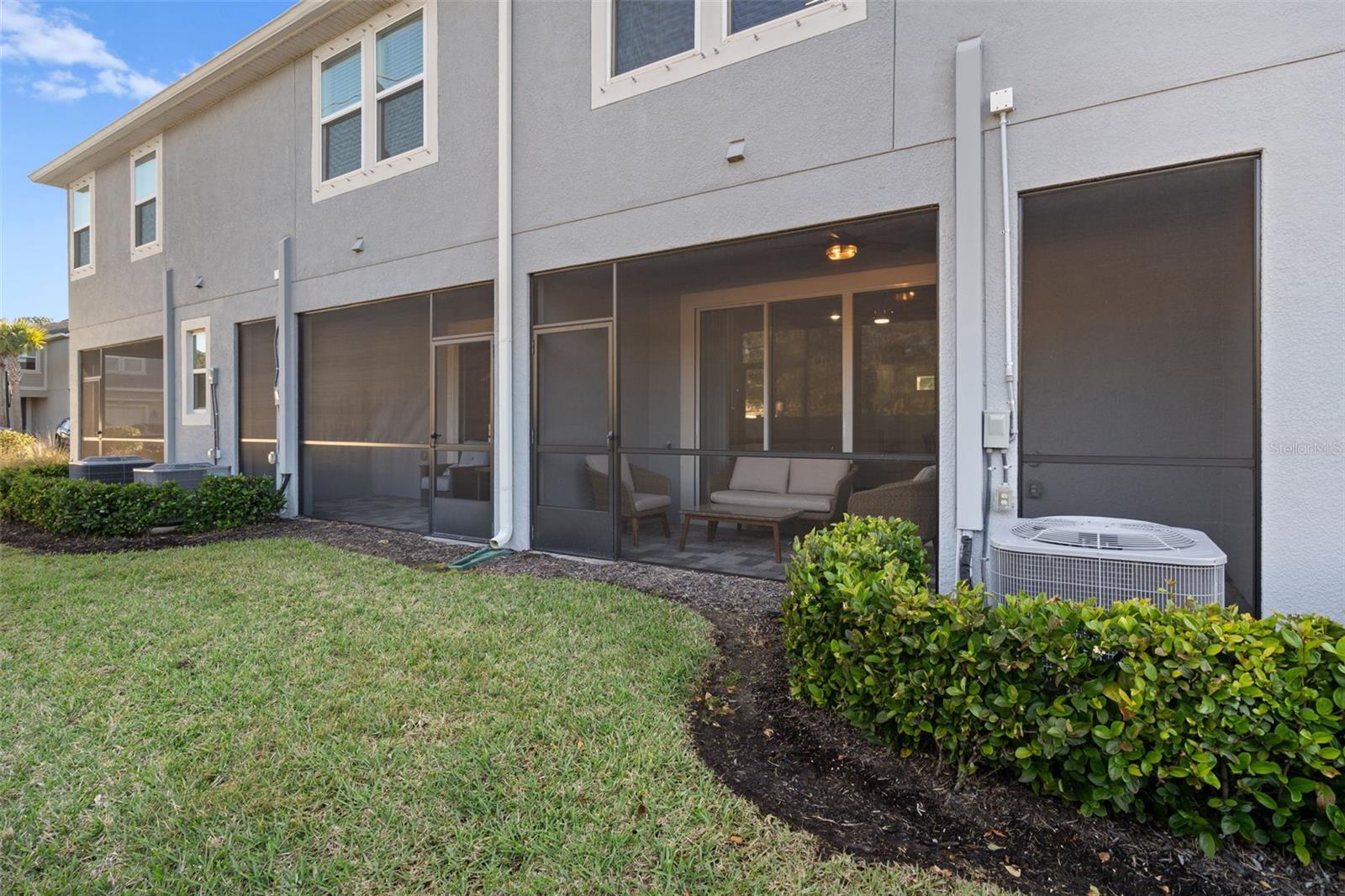 Image 33 of 41 For 8509 Primrose Willow Place