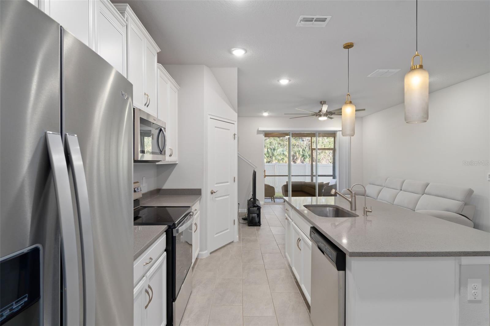 Image 8 of 41 For 8509 Primrose Willow Place