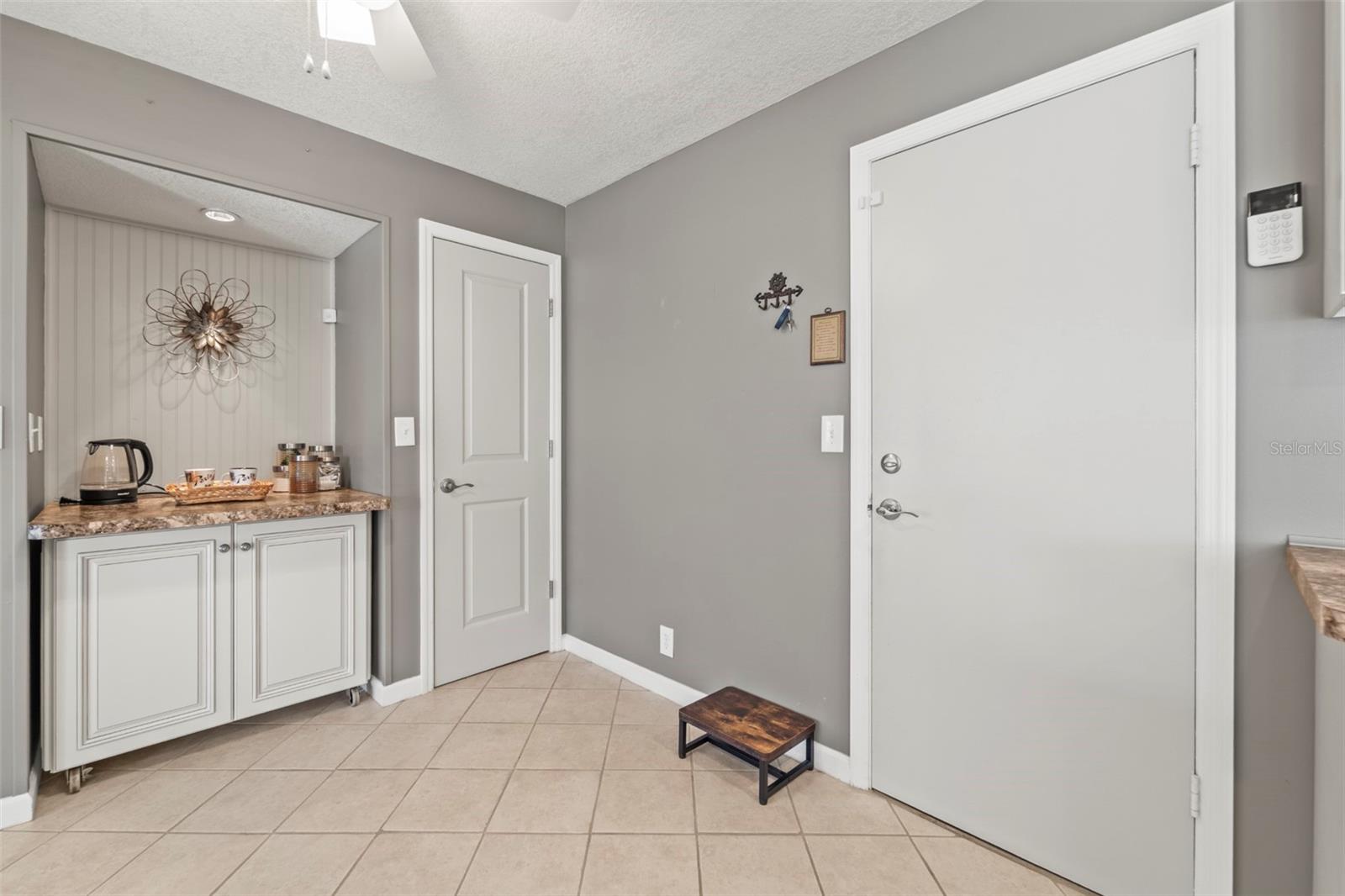 Image 25 of 65 For 9130 34th Way N 6