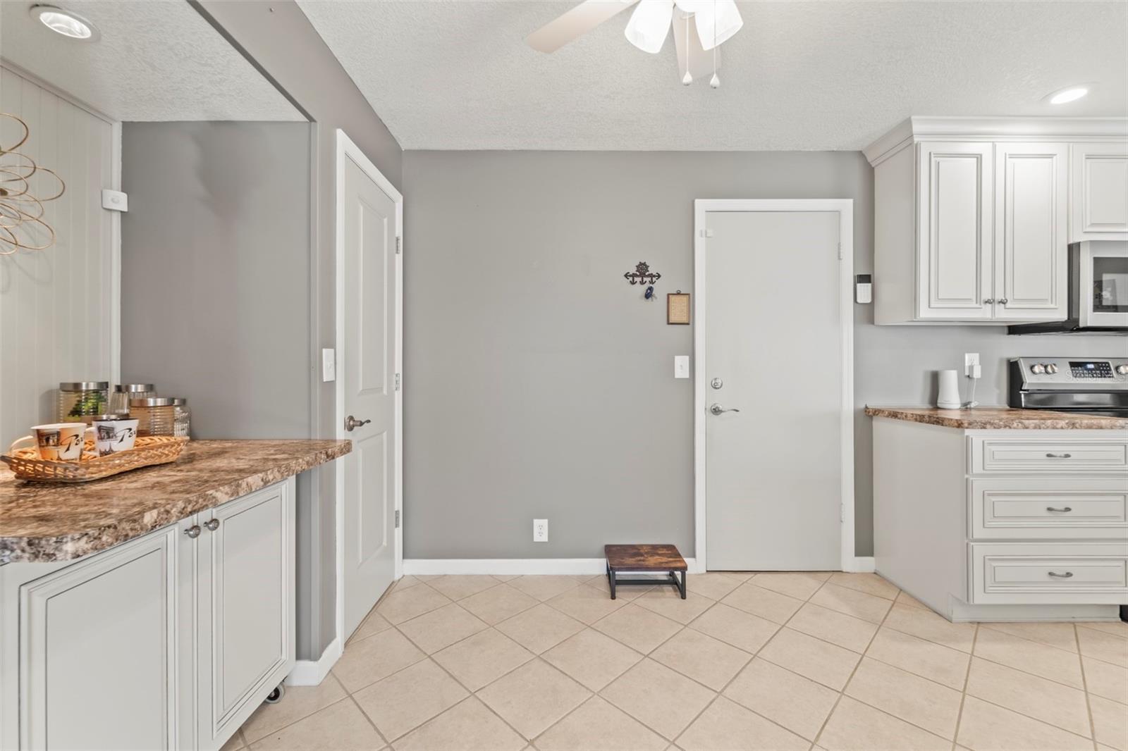 Image 30 of 65 For 9130 34th Way N 6