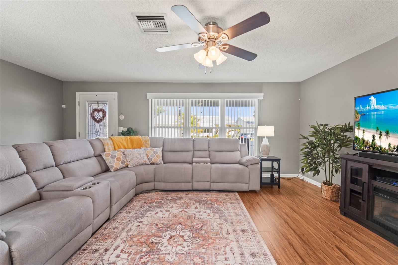 Image 5 of 65 For 9130 34th Way N 6