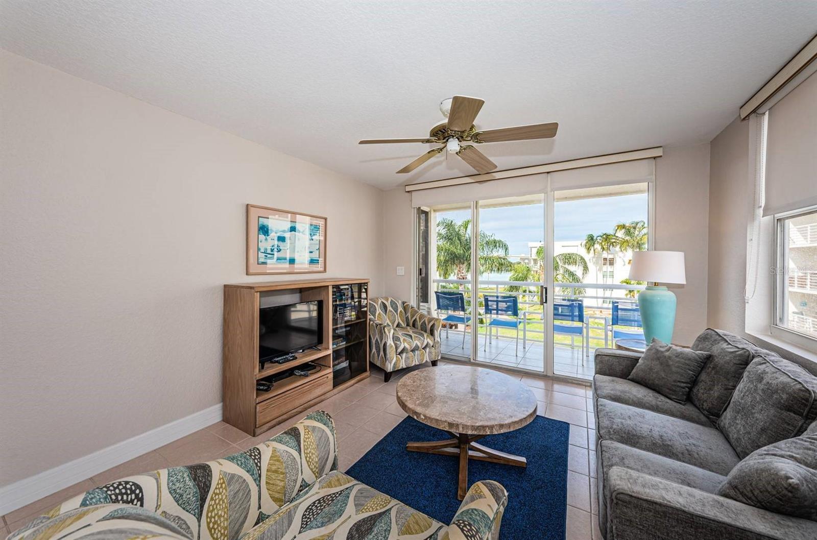 Image 8 of 24 For 6061 Bahia Del Mar Circle 448