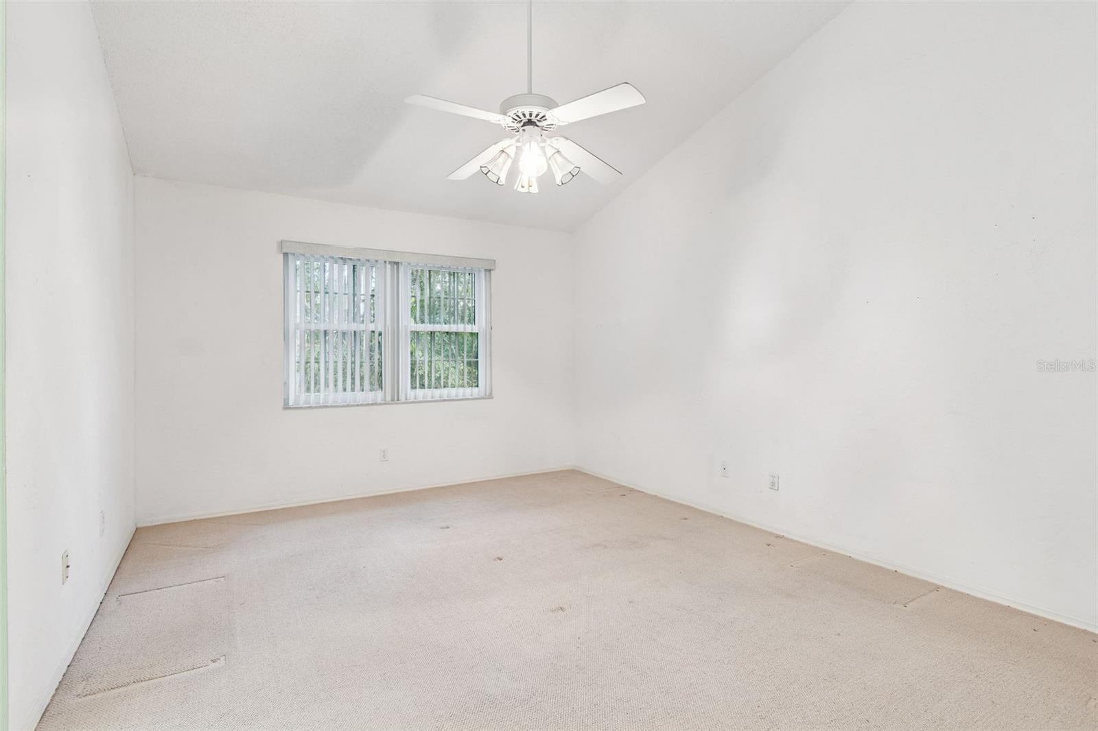 Image 20 of 39 For 4108 Brentwood Park Circle